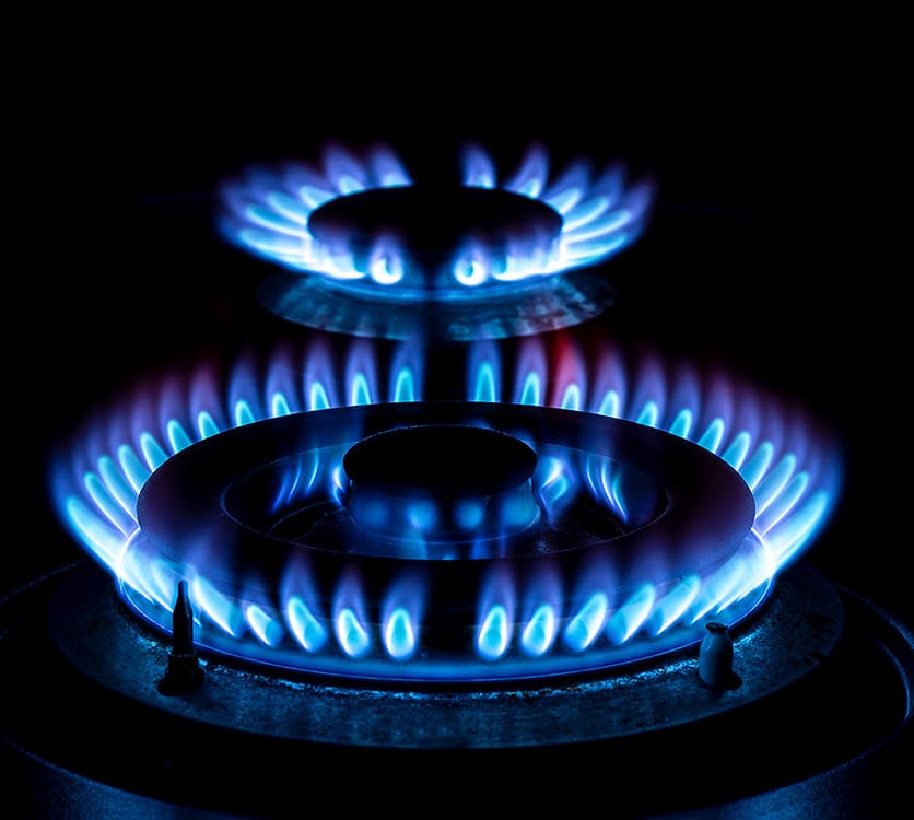 Natural Gas vs. Electric Stoves